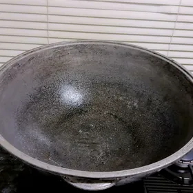 большой чугунный  казан СССР