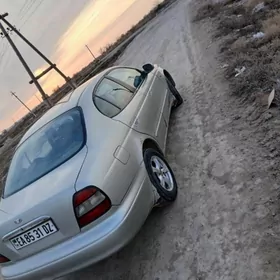 Daewoo Leganza 1998