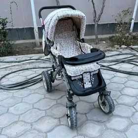 Kolyaska/Коляска