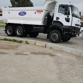 Ford Cargo 3535D 2014
