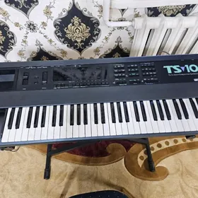 Ensoniq TS 10