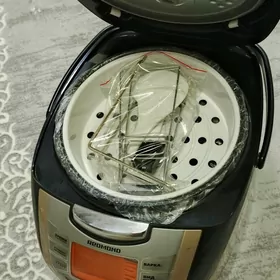 Мультиварка Redmond