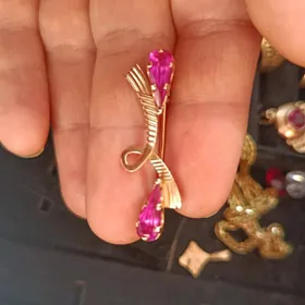 Broşka Orsyňky täzeje duran