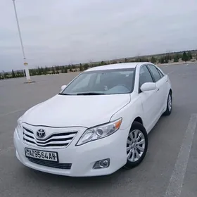 Toyota Camry 2011