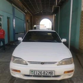 Toyota Camry 1995