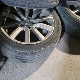 колеса диски пакрышка