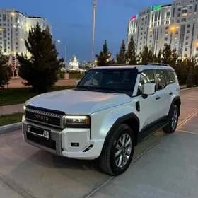 Toyota Land Cruiser Prado 2024