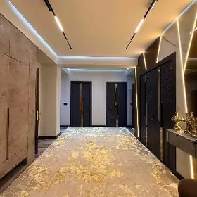 Gurtly 4 komnat Yewro Remontly