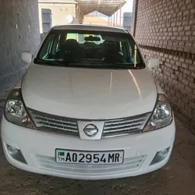 Nissan Versa 2009