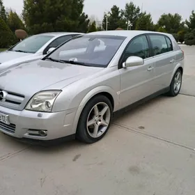 Opel Signum 2003