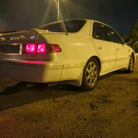 Toyota Camry 1997