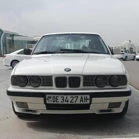 BMW E34 1992