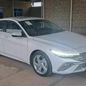 Hyundai Elantra 2026