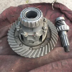 Редуктор заднего моста