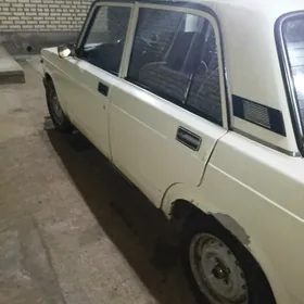 Lada 2107 2015