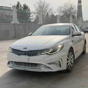 Kia Optima 2020