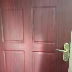 Дверь деревяная