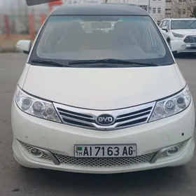 BYD S6 2015
