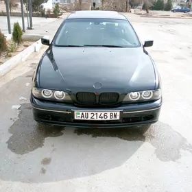 BMW E39 2003