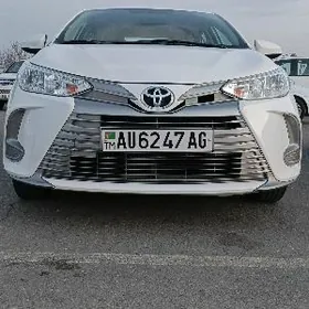 Toyota Yaris 2022
