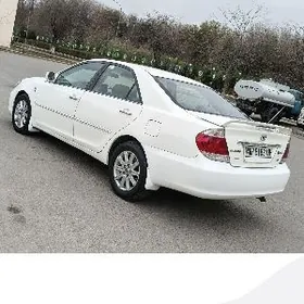 Toyota Camry 2005