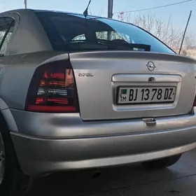 Opel Astra 2001