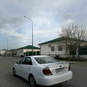 Toyota Camry 2001