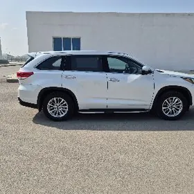 Toyota Highlander 2017
