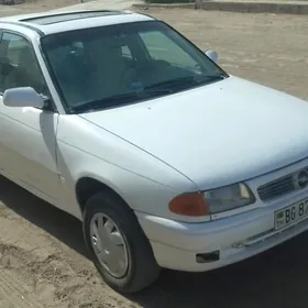 Opel Astra 1996