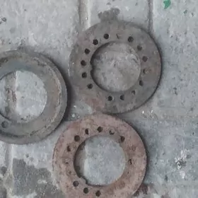 Şaýba Stupitsa Zil yz tarapy