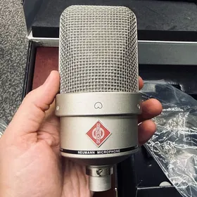 Neumann TLM 49