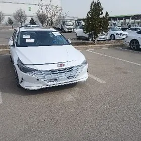 Hyundai Elantra 2021