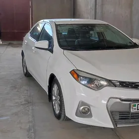 Toyota Corolla 2015