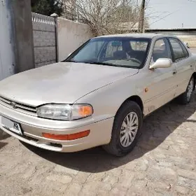 Toyota Camry 1993