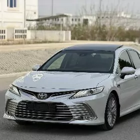 Toyota Camry 2023