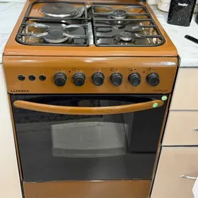 Газ плита и вытяжка