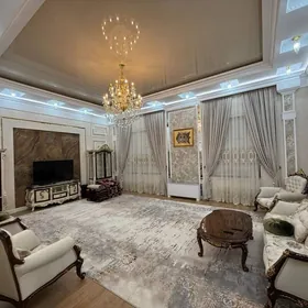 Elitka Podwoyski 4 kom 5 etaj