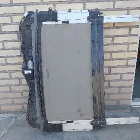 sienna lyuk 2010-2019 xle