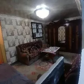 2мкр Суриков 1в2ком 2входа