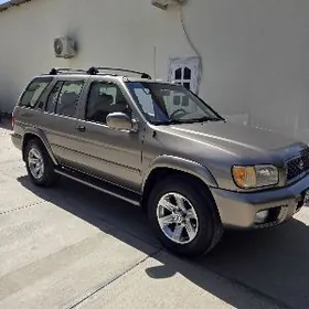 Nissan Pathfinder 2002