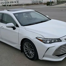 Toyota Avalon 2019