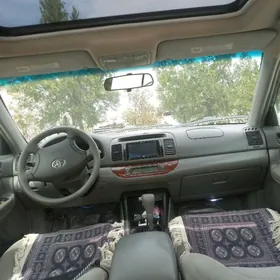 Toyota Camry 2002