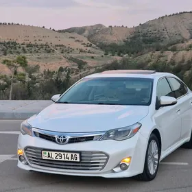 Toyota Avalon 2013