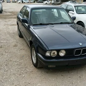 BMW E34 1990