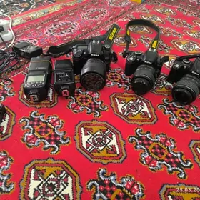 Nikon D 7000Nikon D5000.D3100