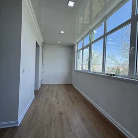 10 Mkr satlyk 4 komnat jay