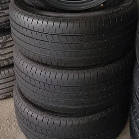 235 45 18 BRIDGESTONE yyl 2024