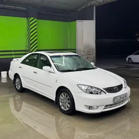 Toyota Camry 2005