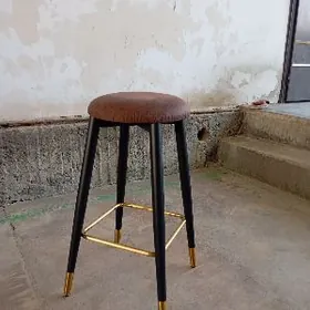 Barny stul aýaklary