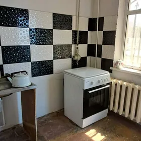 продажа2комнат 1этаж понель